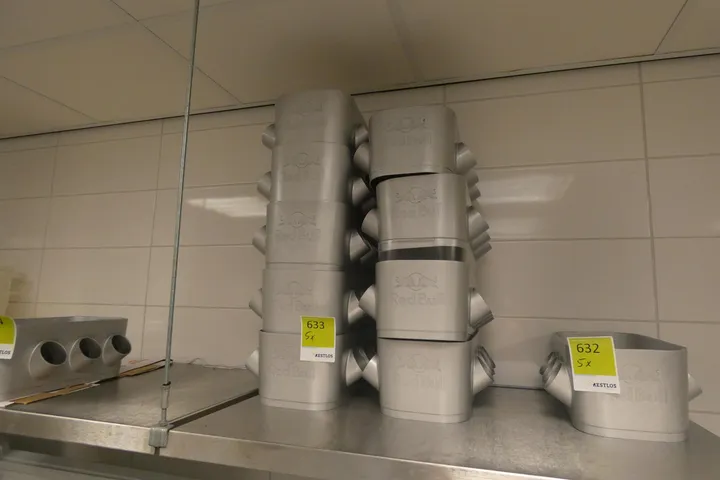 5x Red Bull Eiswürfelbehälter/Kühlbehälter, Metall